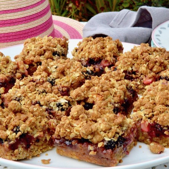 Blackberry and Apple Crumble Bars