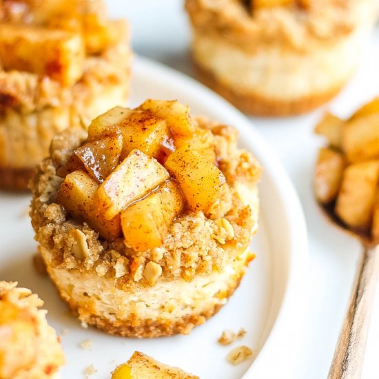 Apple Pie Cheesecake Bites