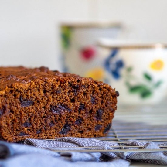 Vegan Caramel Date and Nut Slice