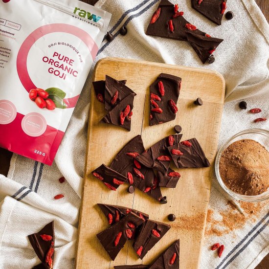 Goji Berry Chocolate Bark (3 Ingred