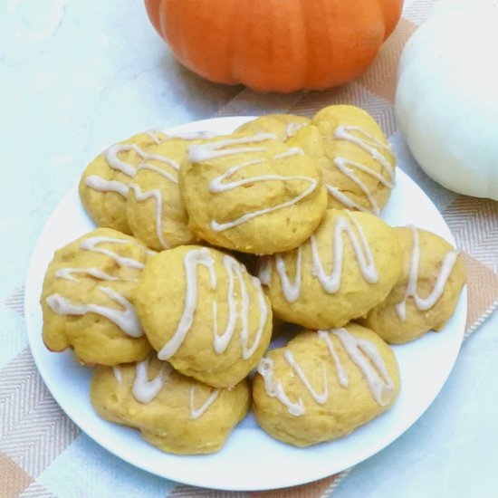 Pumpkin Spice Ricotta Cookies