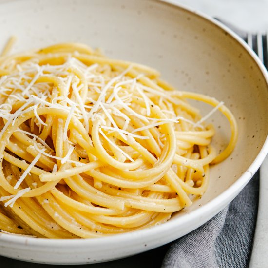 Bucatini Cacio e Pepe