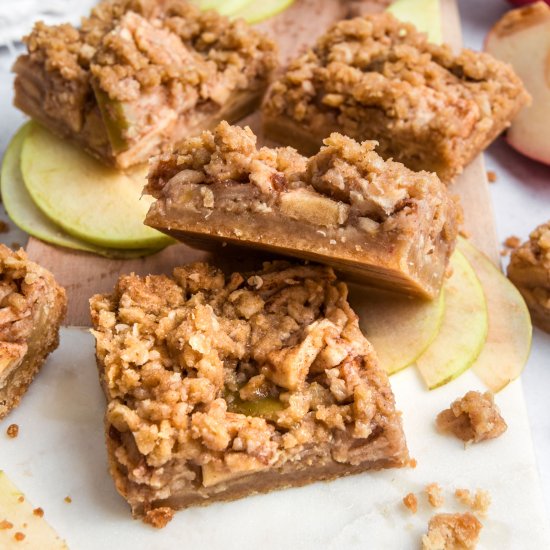 Apple Crisp Bars