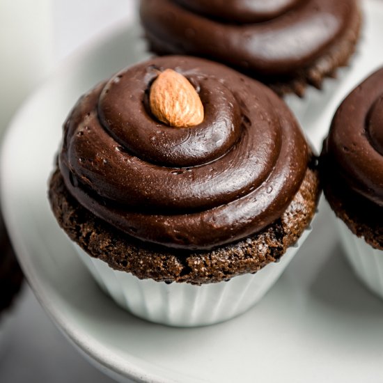 Almond Flour Cupcakes