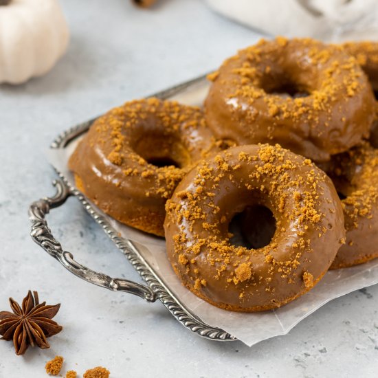 Pumpkin Spice Donuts