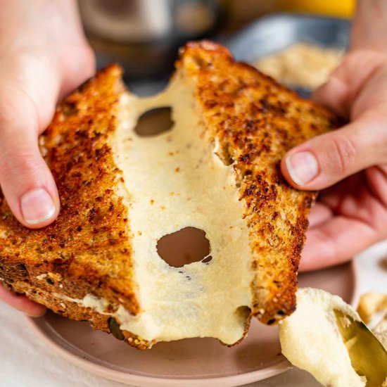 Stretchy Cashew Mozzarella