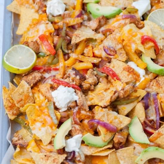 chicken fajita nachos