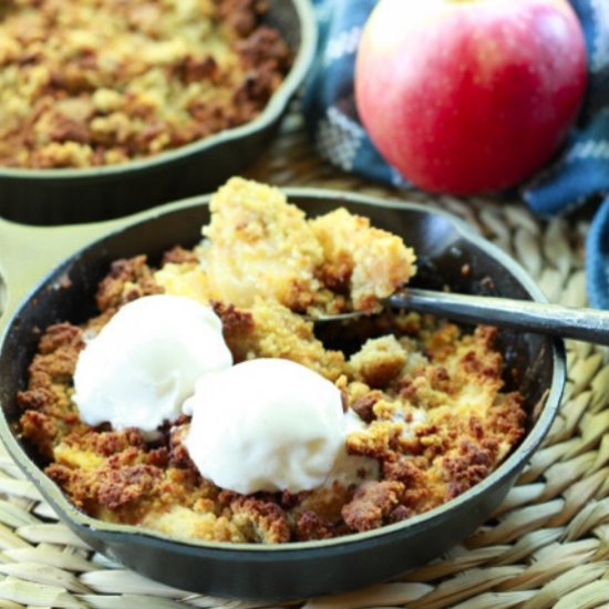 Mini Skillet Apple Crisps