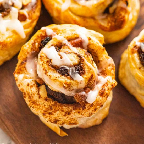 Puff Pastry Cinnamon Rolls