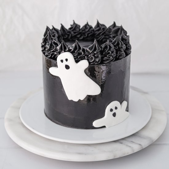 Easy Vegan Halloween Cake