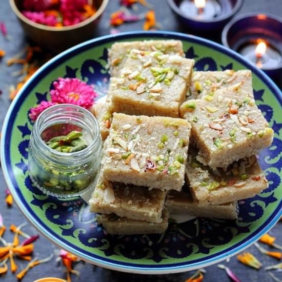 makhana burfi / fox nut fudge