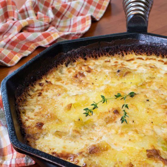 Skillet Potato Leek Gratin