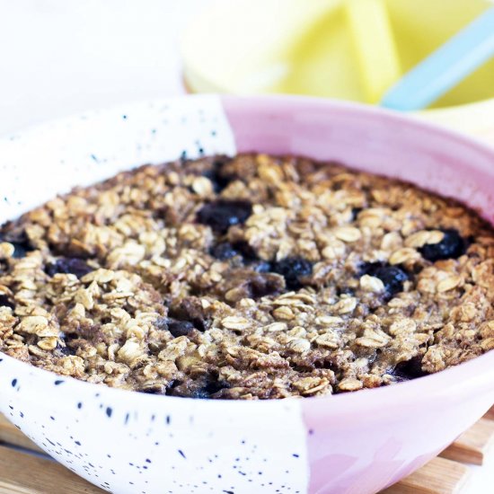 Blueberry baked oats