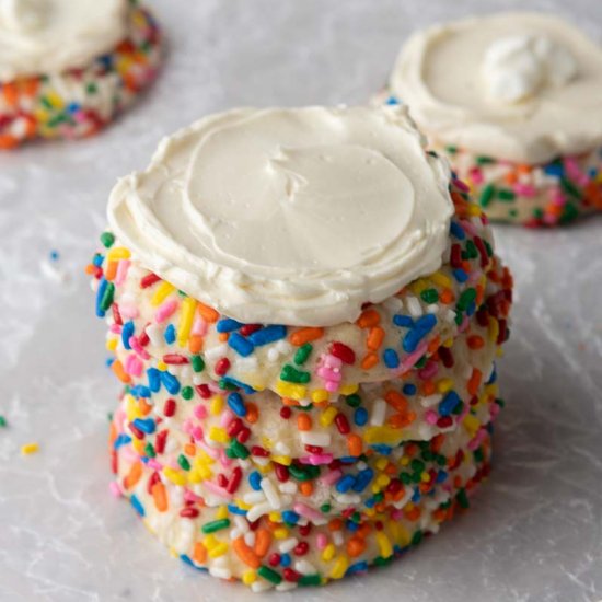 Crumbl funfetti milkshake cookies