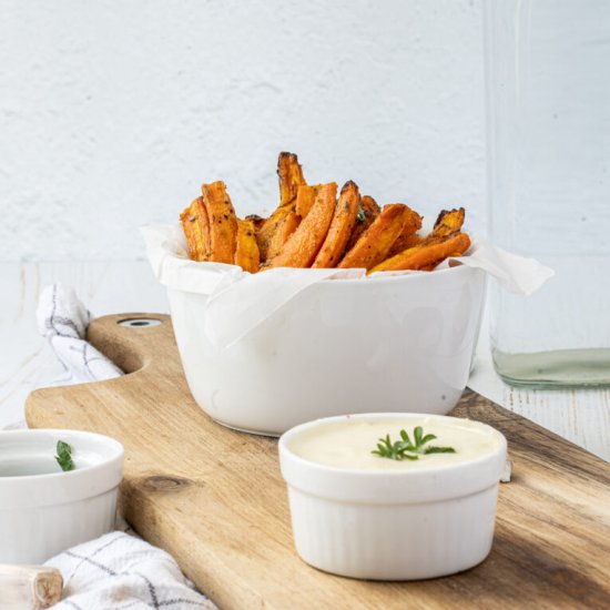 Air Fryer Carrot Fries with Aioli