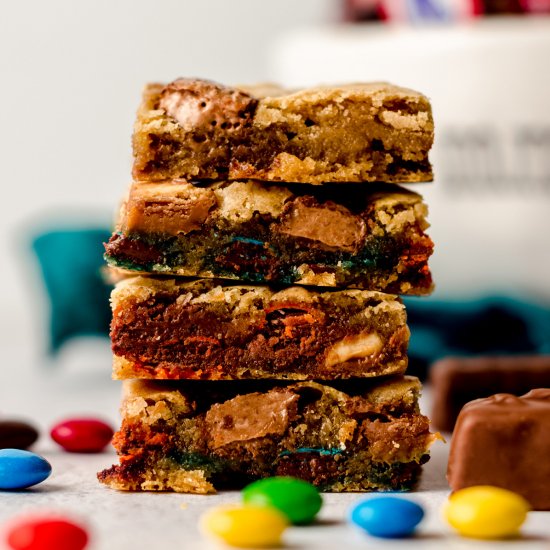 candy bar blondies