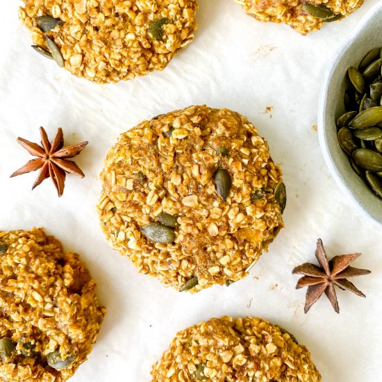 Pumpkin spice oat cookies