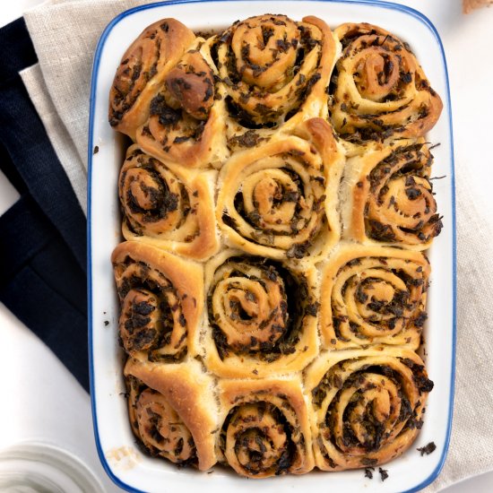 Fresh Oregano Scrolls