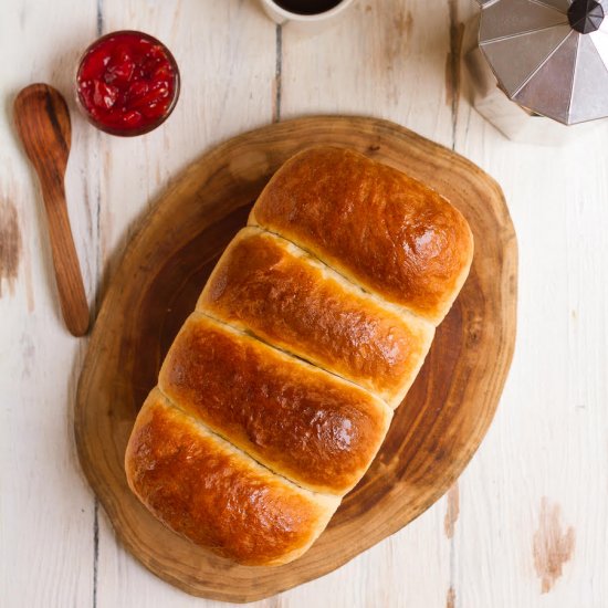 Easy Eggless Brioche Bread