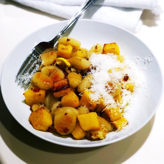 Sheet Pan Gnocchi with Pumpkin