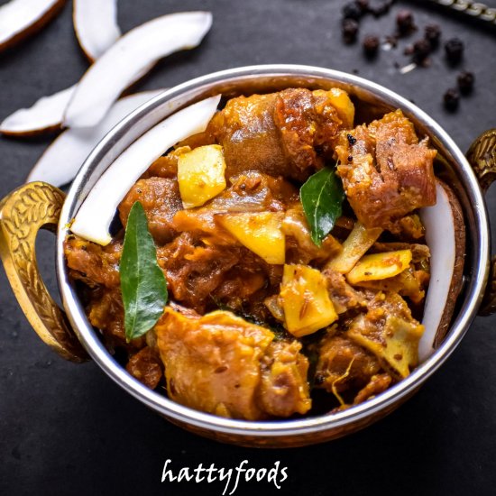 CHICKEN CURRY WITH COCONUT MILK