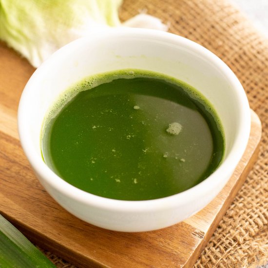 Easy 2 Ingredient Pandan Extract