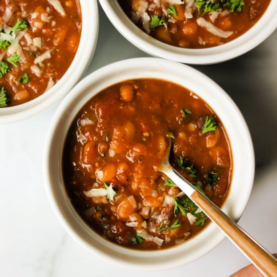 Instant Pot Bean Soup