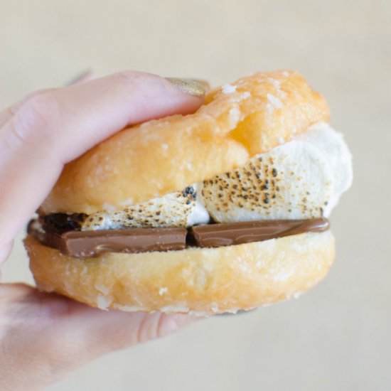 Doughnut S’mores