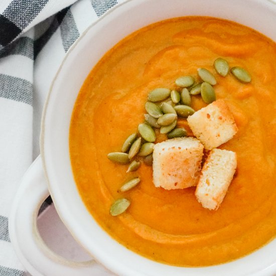 Spicy Ginger Pumpkin Soup