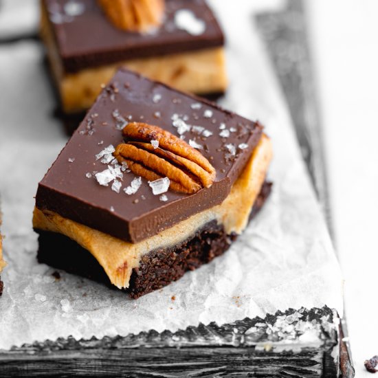 Vegan caramel brownies