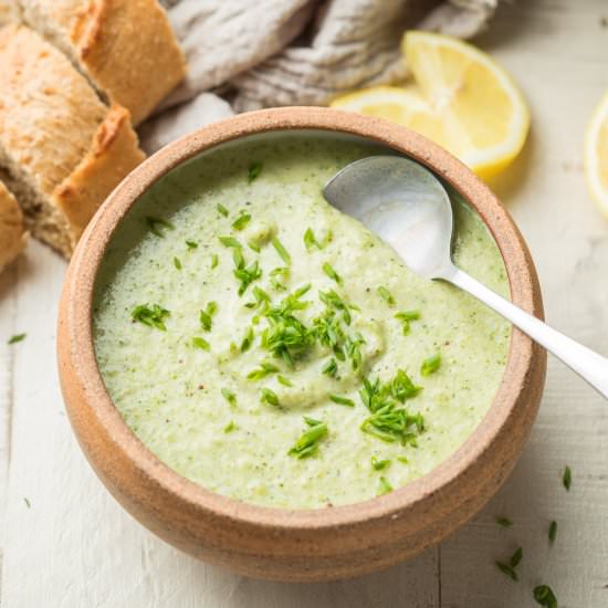 Vegan Cream of Broccoli Soup