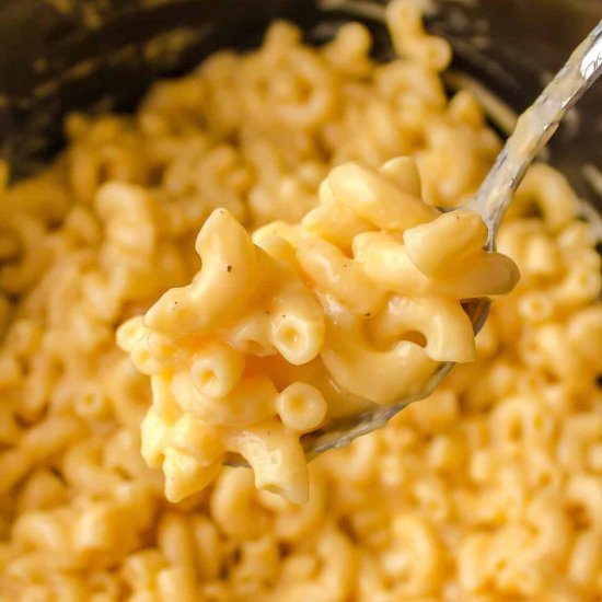 Crock Pot Macaroni and Cheese