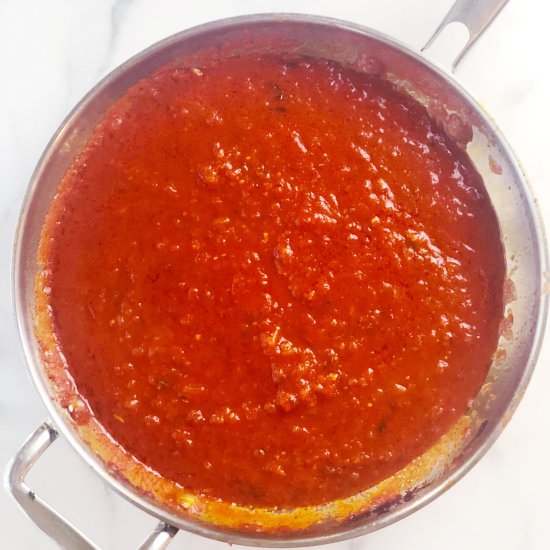 Simple & Delicious Marinara Sauce