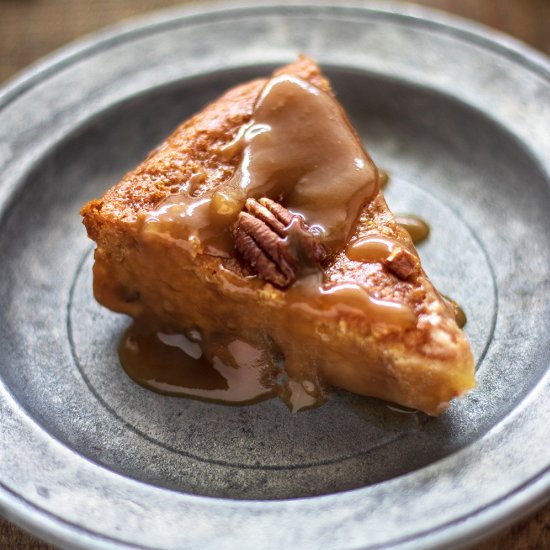 Caramel Pecan Pudding Cake