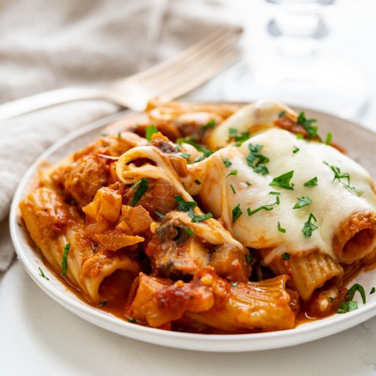 Cheesy Baked Chicken Rigatoni