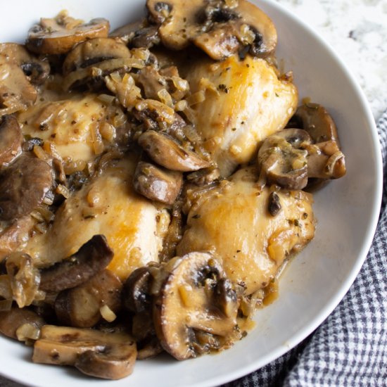 Creamy Chicken & Mushroom Skillet