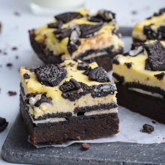 Oreo Cheesecake Brownies