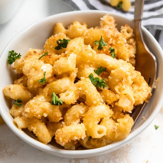 Cheddar Gruyere Mac and Cheese