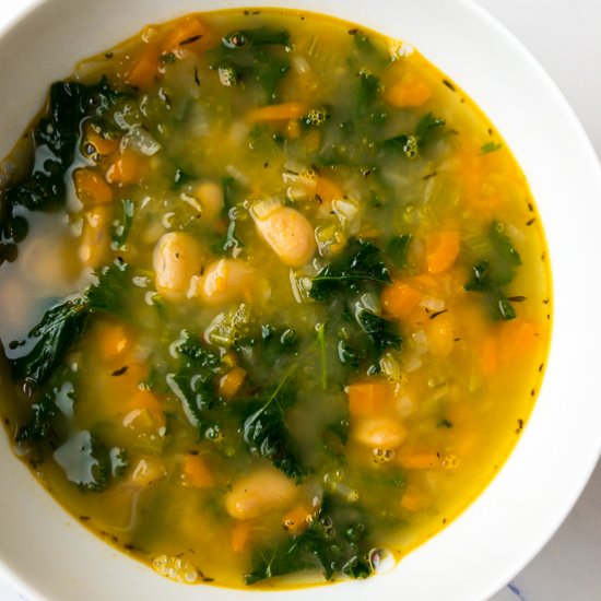 White Bean and Kale Soup