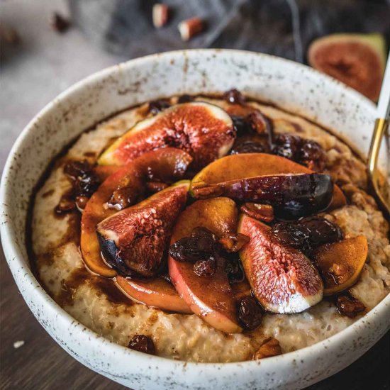 Caramelized Apple and Fig Oatmeal