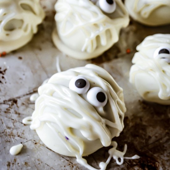 Oreo Cream Cheese Truffle Mummies