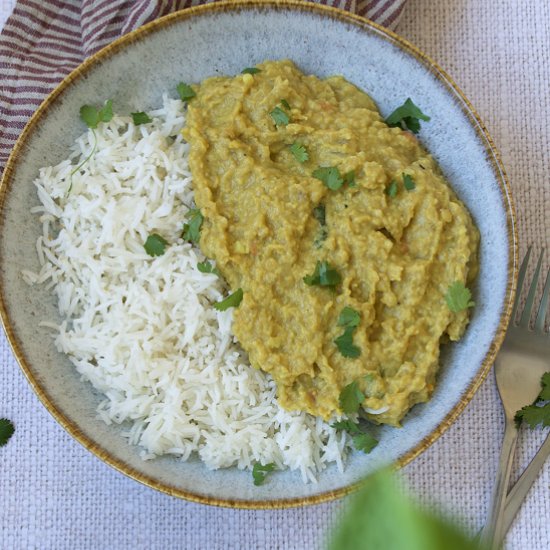 Creamy red lentil dal