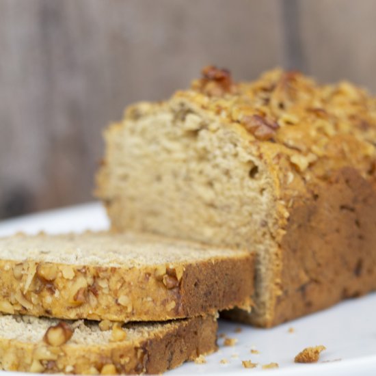 VEGAN BANANA BREAD WITH MAPLE SYRUP