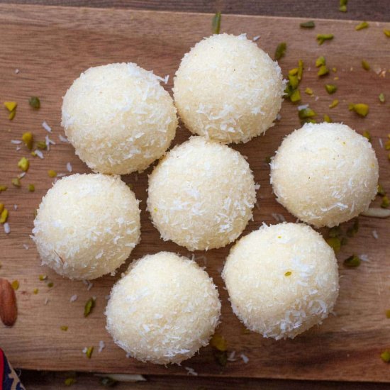 Coconut Ladoos