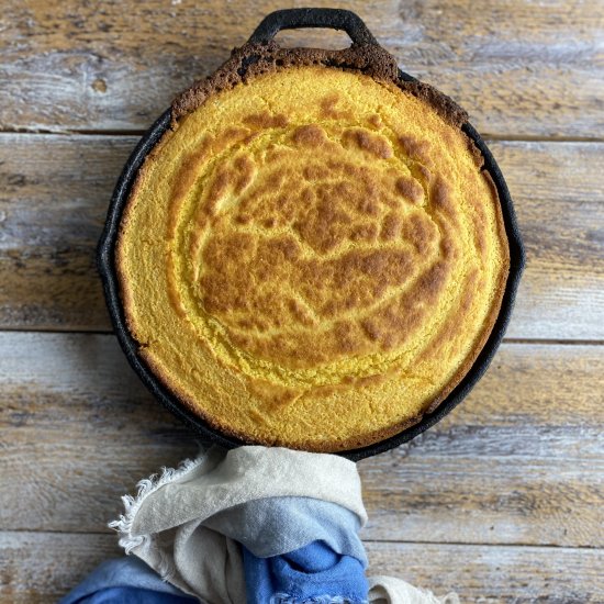 Cast Iron Cornbread