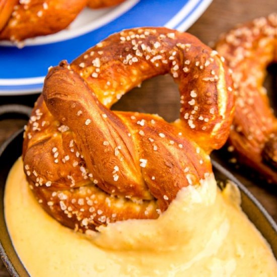 Soft Pretzel Recipe & cheese sauce