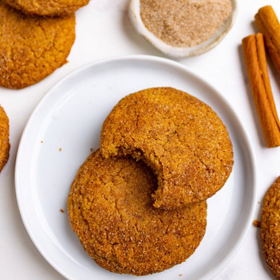 Pumpkin snickerdoodle cookies