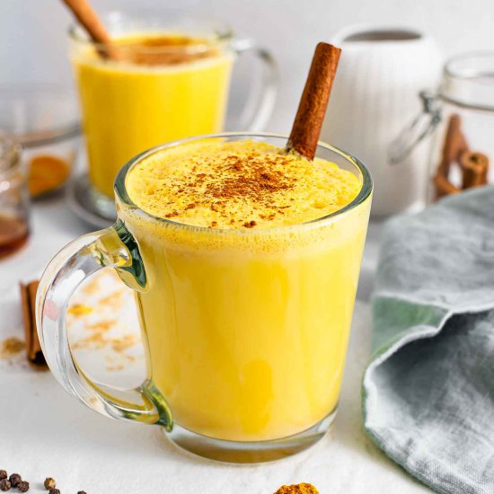 Turmeric Golden Milk Latte