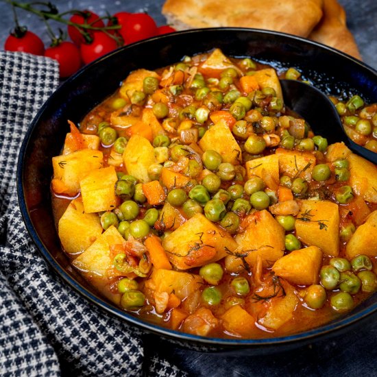 Greek Peas Stew with Potatoes