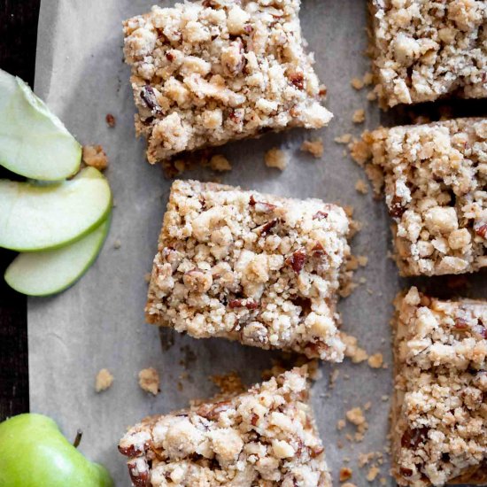 Apple Crumble Bars